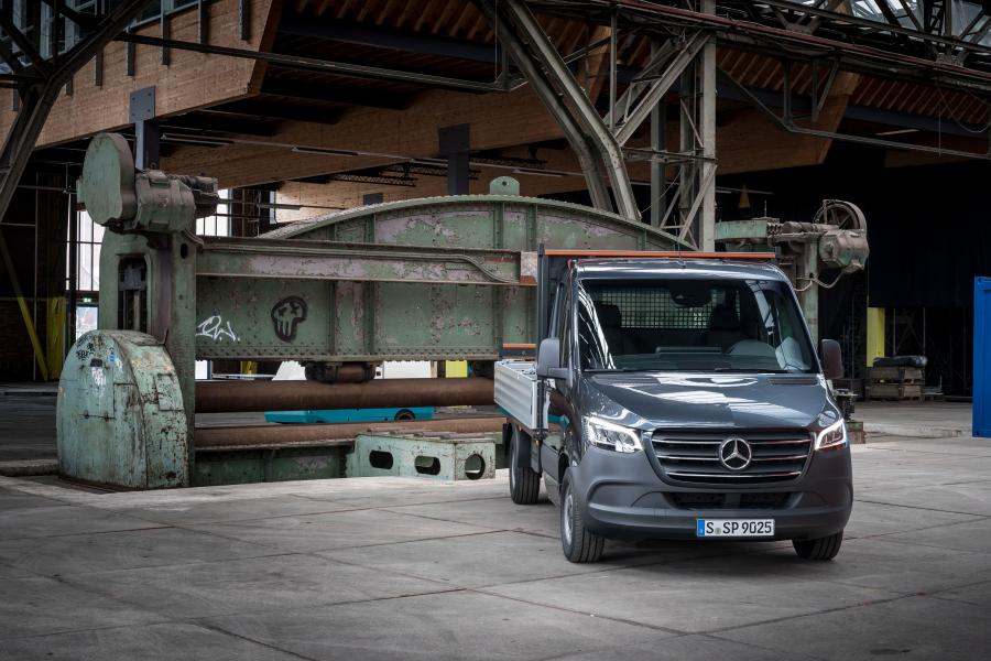  Mercedes-Benz Sprinter 316 CDI Pickup 2018 года  (WW) (фото 4 из 16)